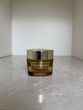 Estee Lauder Revitalizing Supreme+ Cream - Gold